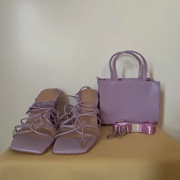 Lavender Strappy Heels and Handbag Set size 10 nwt - Picture 4 of 16